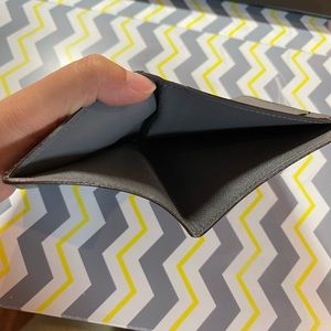 LV Men Wallet